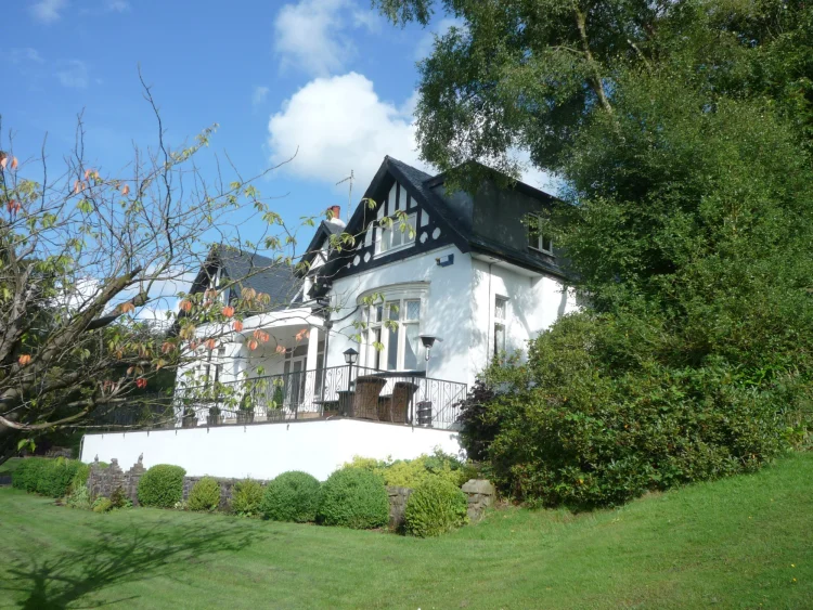 A house with lime render