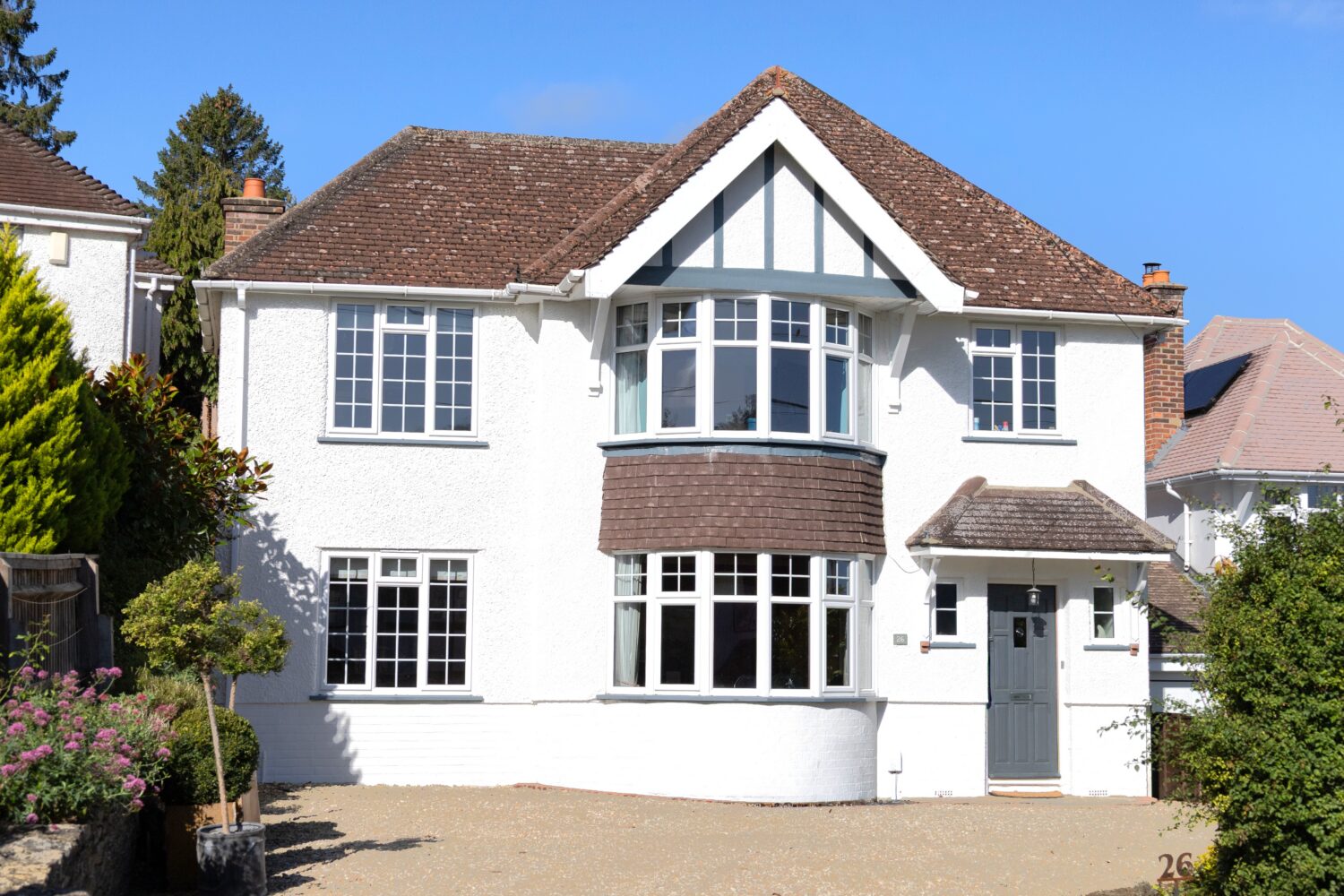 Nick Thorn using Off-White