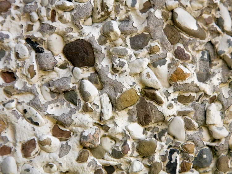 Pebbledash with peeling paint