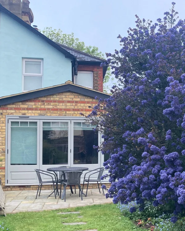 S Gurr using Crystal Blue masonry paint