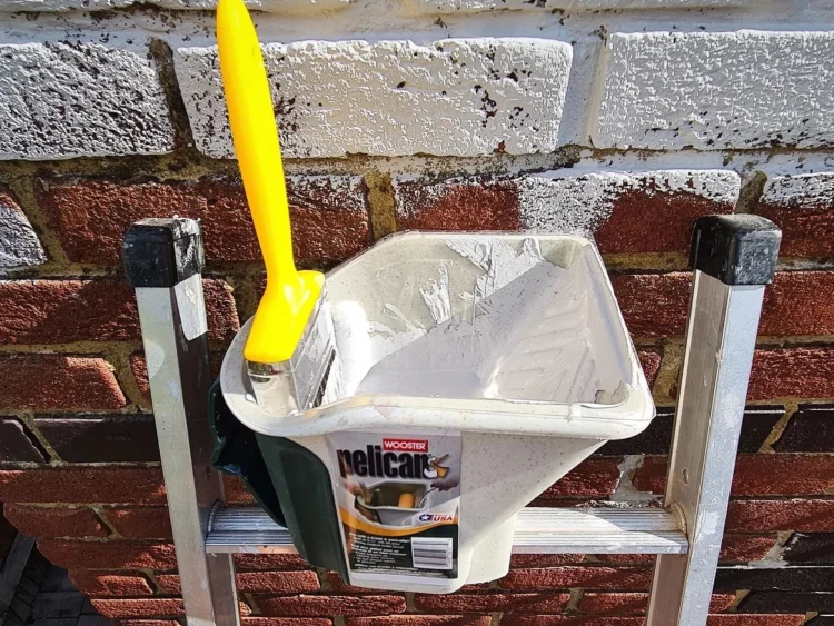 Tools for painting without scaffolding