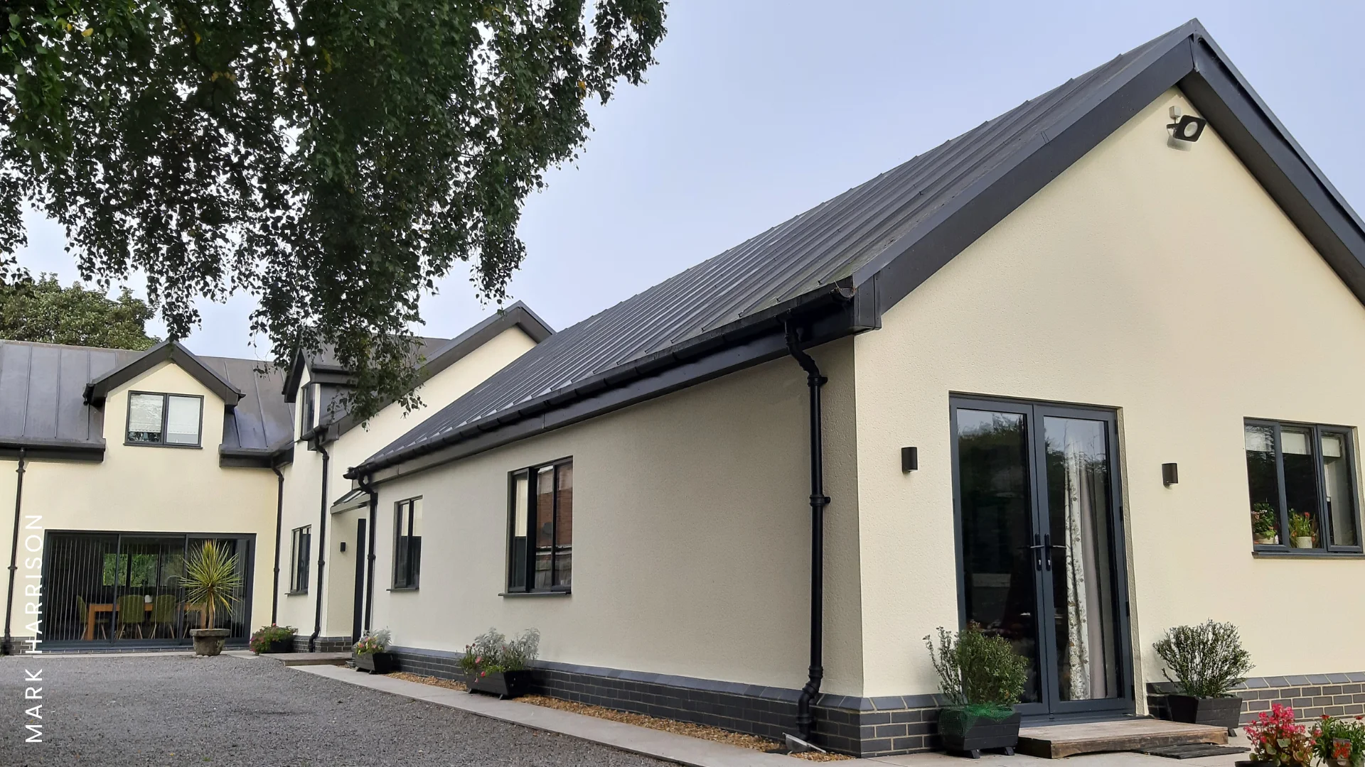 Witney Cream paint colour